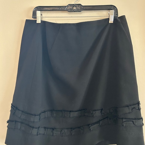 Suit - Picture 5 of 5